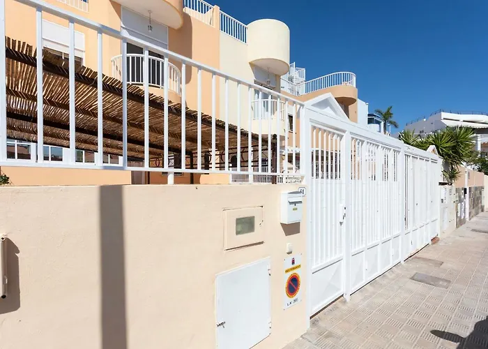 Будинок відпочинку Duplex Charco Del Valle With Sea View Адехе